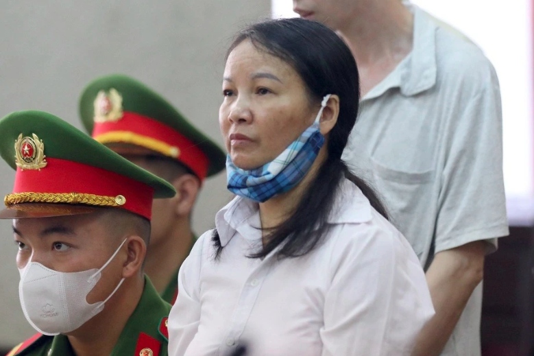 Nóng 24h: Sắp mở lại phiên xét xử phúc thẩm vụ án mẹ nữ sinh giao gà ở Điện Biên